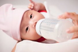 Biện pháp khắc phục tình trạng biếng ăn cho trẻ sơ sinh bú ngoài